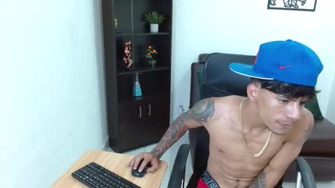 Charlie oconnor online show from December 20, 5:36 am