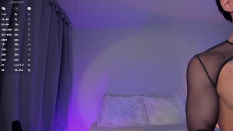 charly online show from March 14, 9:27 am