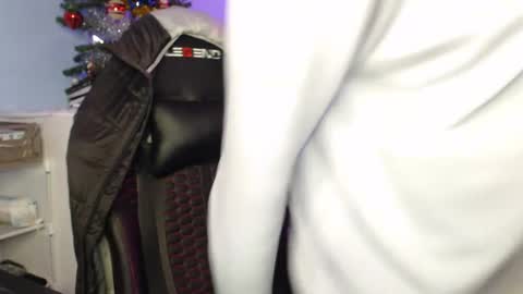 CAT online show from January 7, 4:23 pm