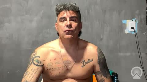 chato012 online show from November 6, 7:06 pm