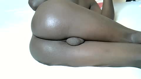 Keve Meddy online show from February 28, 11:15 pm