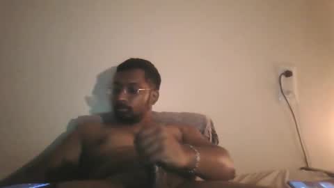 chennaibull1011 online show from March 10, 8:04 pm