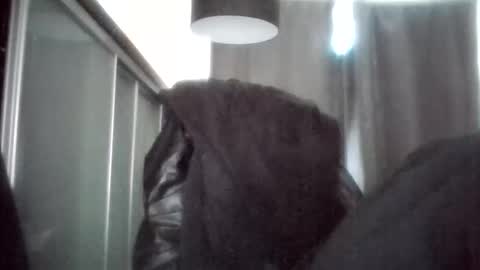 chiller832590 online show from November 15, 9:22 am