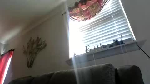 CHINO online show from October 9, 1:49 pm