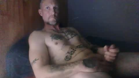 chiraq3232 online show from April 3, 4:53 am