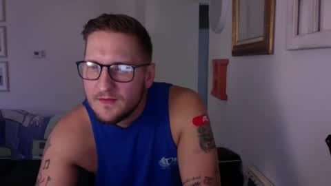 Christopher the Blue-Eye Guy online show from October 2, 4:00 pm