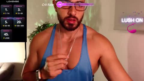 cris         Twitter magnum101010 insta magnumc20 online show from March 5, 1:31 am