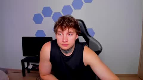 Chris Tyson online show from July 11, 6:26 am