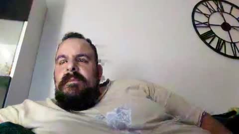 chris  ole online show from February 20, 1:57 am