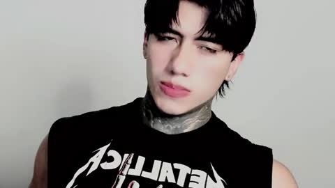 CHRIS  INDEPENT MODEL online show from November 12, 11:42 pm