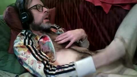 Chris online show from December 1, 11:24 am