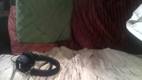 Chris online show from February 7, 3:57 am