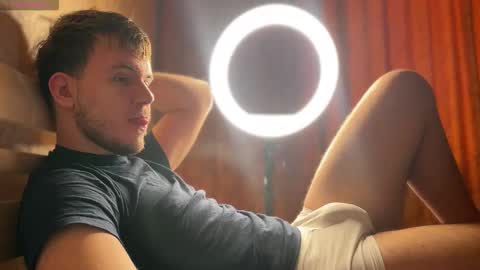 Christopher online show from February 18, 10:13 am