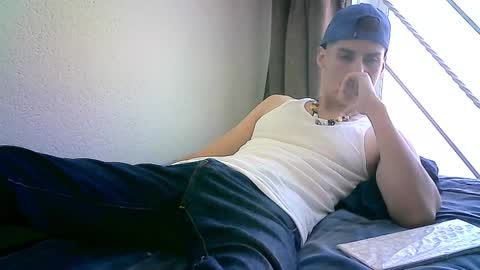 Chrixtopherobin online show from December 11, 8:27 pm