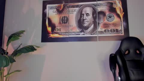 chrizmacgregor online show from March 11, 2:51 am