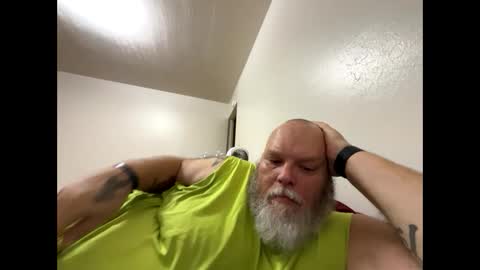 chubbyluvr42 online show from September 28, 4:54 am