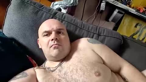 chubbyman43 online show from May 10, 3:35 pm