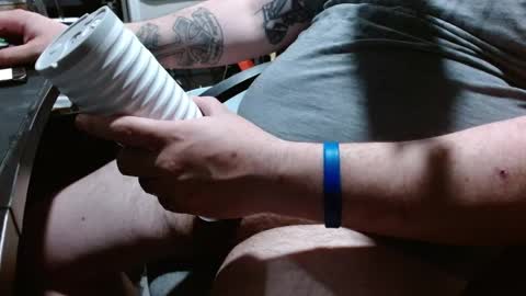 chubbyuncut5 online show from April 1, 4:25 am