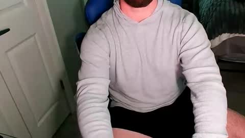 Snapshot of chuck0781 chatting on October 19, 7:06 pm chuck online show from October 19, 7:06 pm