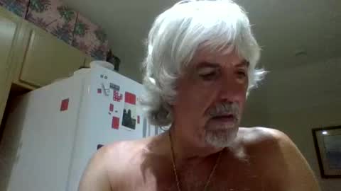 chuck354139 online show from October 16, 8:33 am