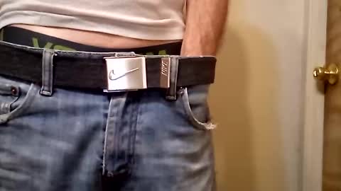 Snapshot of ciestep8216 chatting on January 19, 5:37 am ciestep8216 online show from January 19, 5:37 am