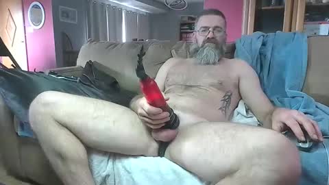 Clamsplitter420 online show from December 18, 4:06 pm