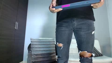 Snapshot of clark__ken chatting on January 21, 7:06 pm Juanpaindependent model online show from January 21, 7:06 pm