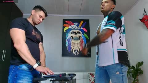 Snapshot of clark__ken chatting on December 7, 7:43 pm Juanpaindependent model online show from December 7, 7:43 pm