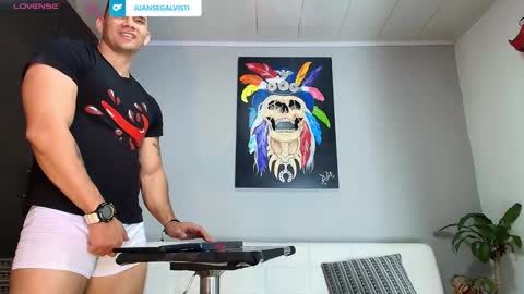 Snapshot of clark__ken chatting on December 23, 9:51 pm Juanpaindependent model online show from December 23, 9:51 pm