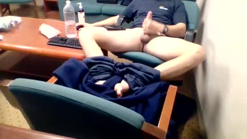 clayyalc2 online show from January 9, 6:51 am