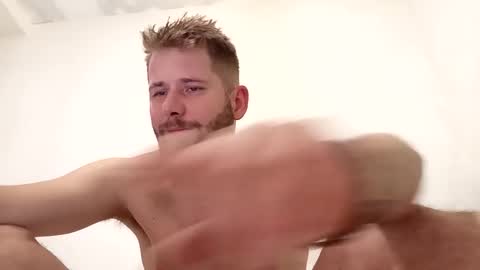 clickers12 online show from November 10, 10:04 pm