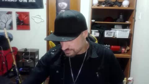 chad online show from January 10, 4:28 am