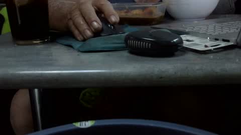 Snapshot of coaste1 chatting on February 21, 8:39 am Coaste online show from February 21, 8:39 am