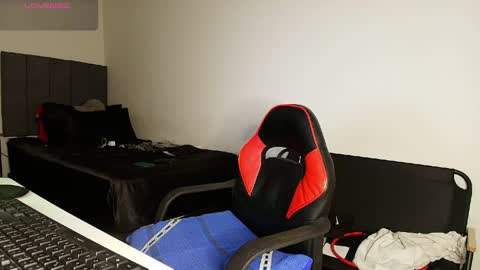 IG  online show from March 31, 6:20 pm