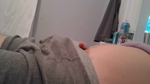 Snapshot of collegecannon chatting on December 7, 4:31 am collegecannon online show from December 7, 4:31 am