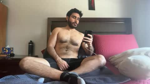 colombianstud94 online show from March 12, 5:42 pm