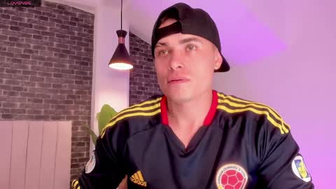 Connor Smith online show from April 2, 12:52 am