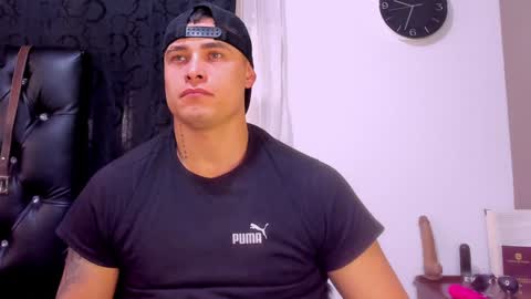 Connor Smith online show from December 27, 2:34 pm