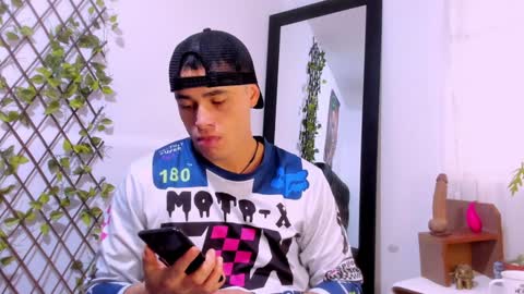 Connor Smith online show from January 28, 12:00 pm