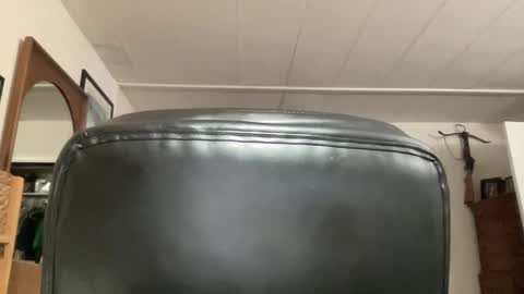 cookoosnest online show from March 26, 5:00 am