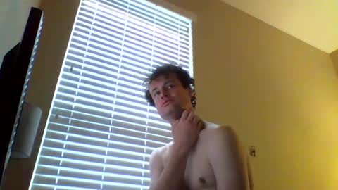 cooldude122222 online show from February 26, 2:03 pm