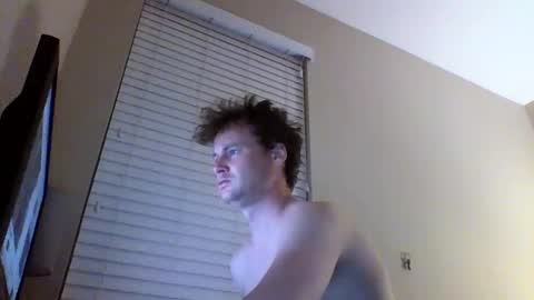 cooldude122222 online show from March 5, 1:31 am