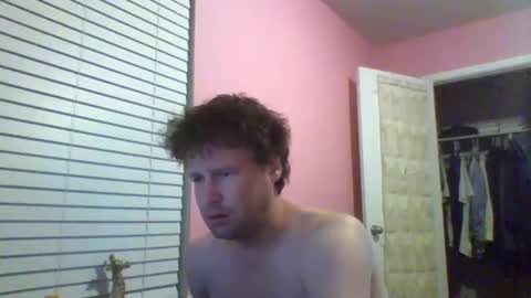 cooldude122222 online show from October 18, 4:17 am