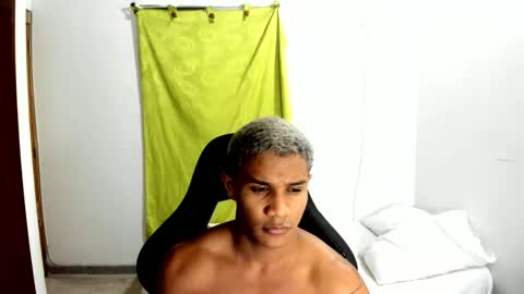 Ethan  online show from June 2, 12:11 am