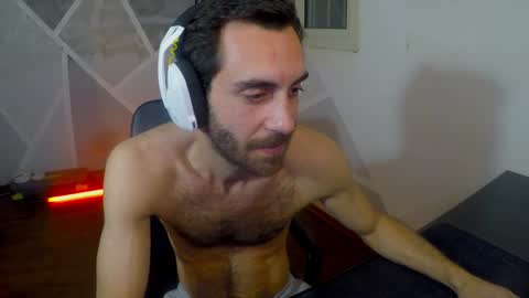 cowudder20 online show from January 14, 8:37 pm