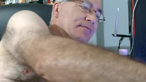 coyote017 online show from June 22, 3:25 am