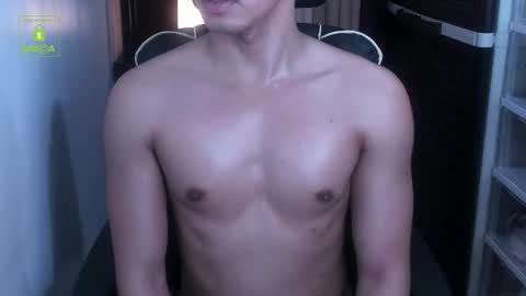 Snapshot of crazyasiancum chatting on September 12, 6:57 am Zion online show from September 12, 6:57 am