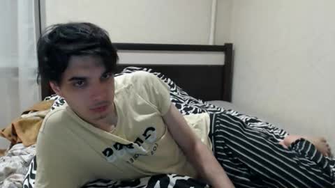 Snapshot of cris_peace chatting on October 21, 4:32 pm JOIN IN A FAN CLUB AND YOU WILL HAVE 90 OF MY PHOTOVIDEO FREE FANSLY - online show from October 21, 4:32 pm