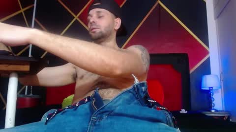 cristian hot9 online show from February 28, 6:20 pm