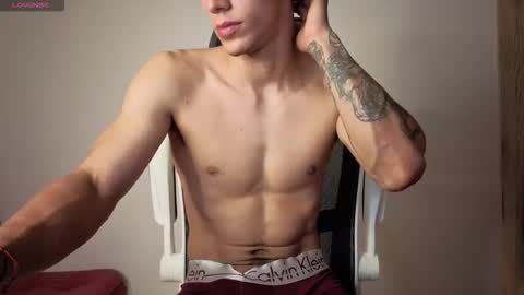 cristopher23  online show from December 16, 9:49 am